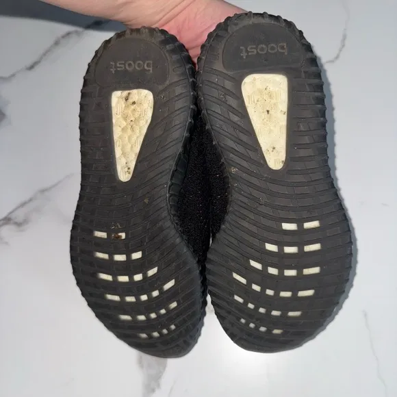 Kids Adidas Yeezy