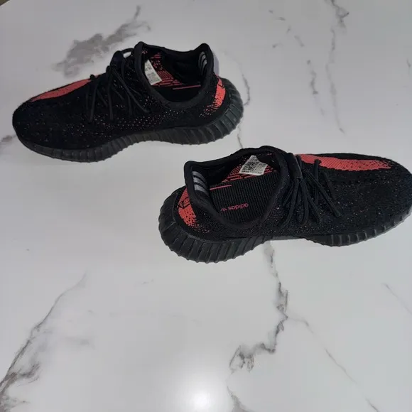 Kids Adidas Yeezy