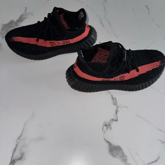 Kids Adidas Yeezy