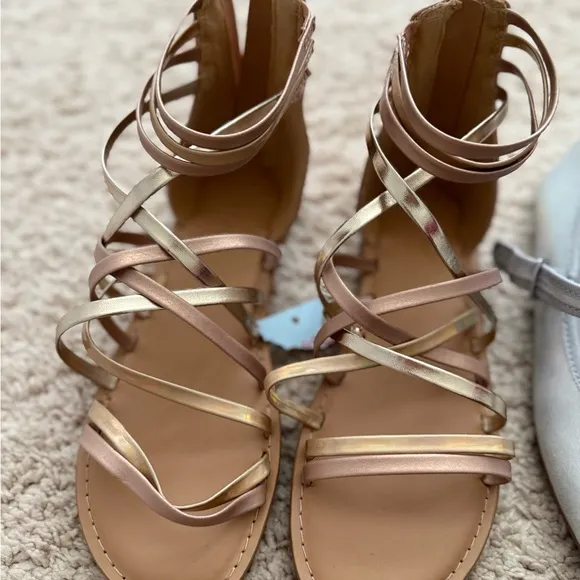 Kids shoes size 2