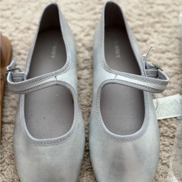 Kids shoes size 2
