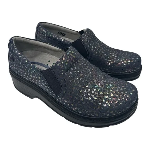 KLOGS Naples size 8 M Slip On Shoes Nursing Healthcare Navy Hearts