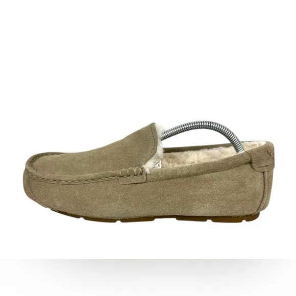 KOOLABURRA by UGG Tipton 1105893 Green Mens Slippers Size 10 Suede Leather EUC