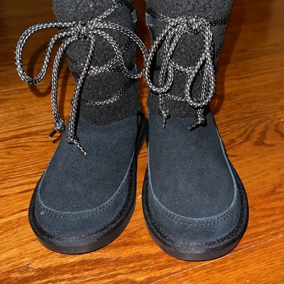 Koolaburra UGG Girls Boots
