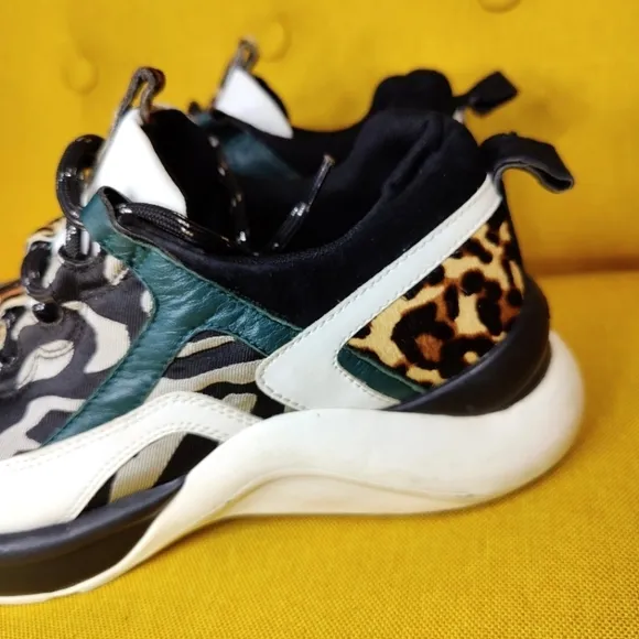 KURT GEIGER London Black White Lunar Animal Print Sneakers Women's Shoes Sz 7.5