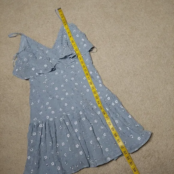La Maison Talulah Ardency Blue Floral-Embroidered Dress Sz S
