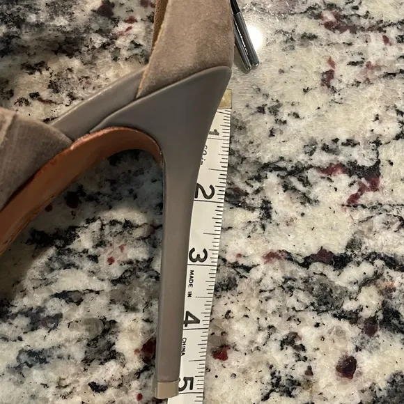 L.A.M.B Heeled Sandals With Back Zipper Size 8
