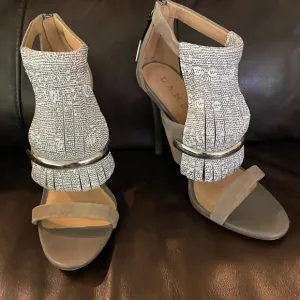 L.A.M.B Heeled Sandals With Back Zipper Size 8
