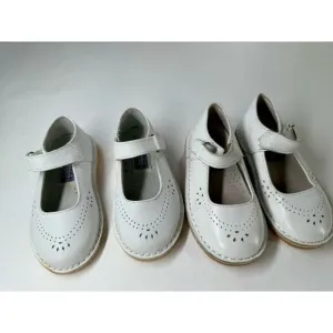 L'amour Dress Shoes Girls Shoes Lot of 2 Pairs, 7.5 &amp; 8 Toddler White