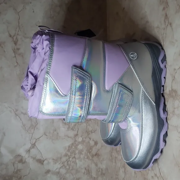 Lands End Iridescent Silver and Lavender Youth Winter  Boots Size 7
