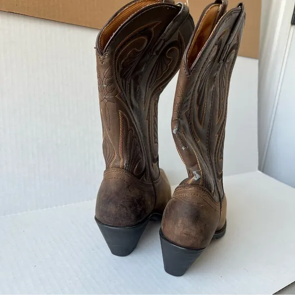 Laredo Lea Vamp Fox 5732 Embroidered Leather Western Boots sz‎ 8.5