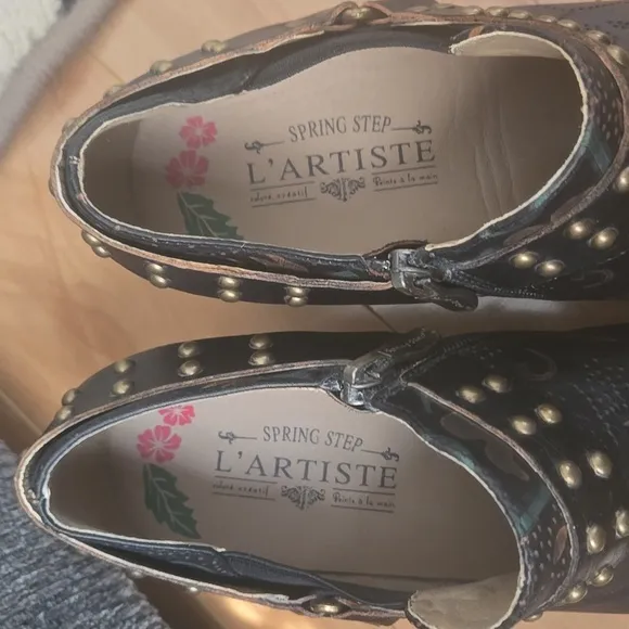 L'ARTISTE KACIELOU SHOES PAINTED LEATHER WESTERN LOOK SHOES Size 41 (10.5)