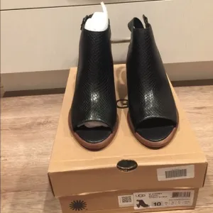 🎉Last deal 🎉UGG shoes