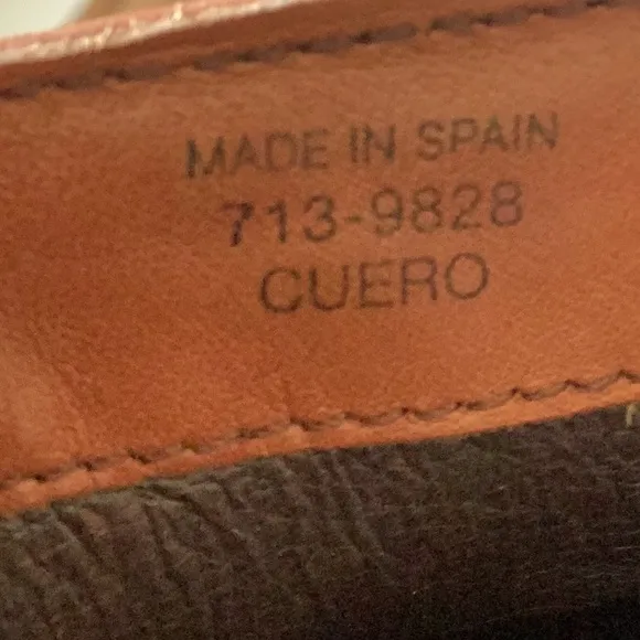 LEATHER PIKOLINOS…LIKE NEW!