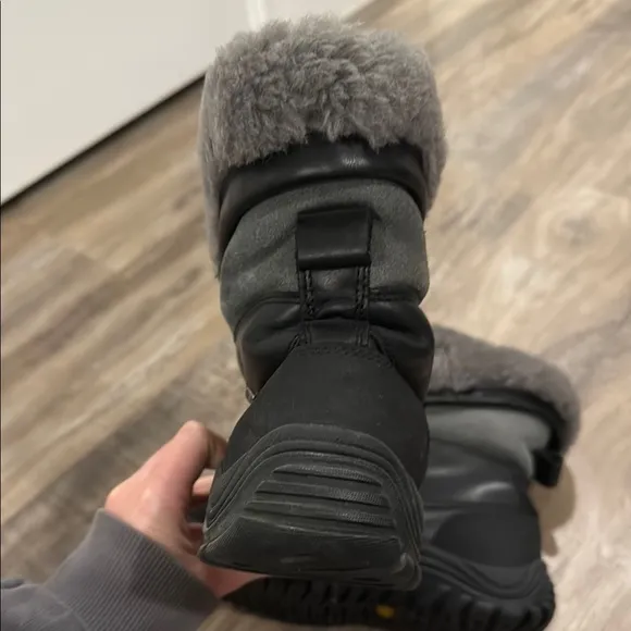 Lightly worn UGG Black Fur-Lined Boots size 8.5