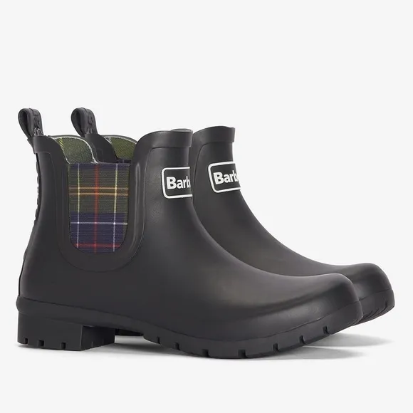 Like NEW! BARBOUR Boots