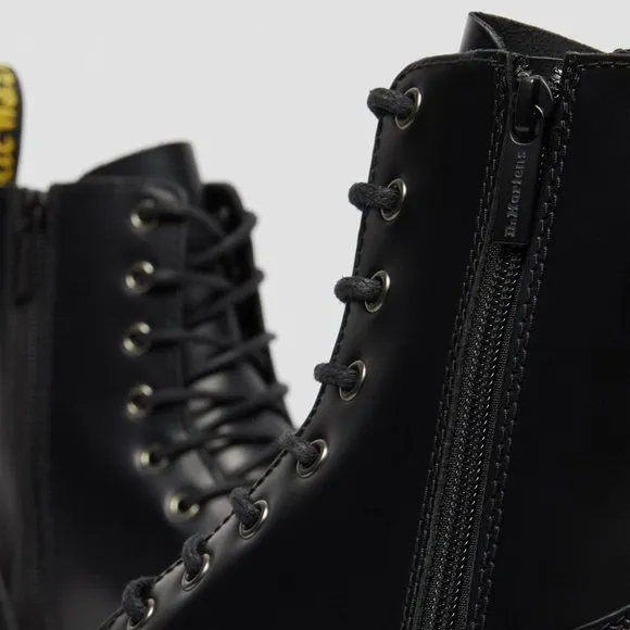 Like New Dr. Martens Jadon Smooth Leather Platform Boots Size US W 5