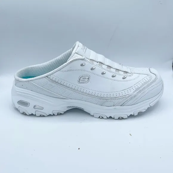 Like New Skechers  Women's White Sneakers Size 11W
