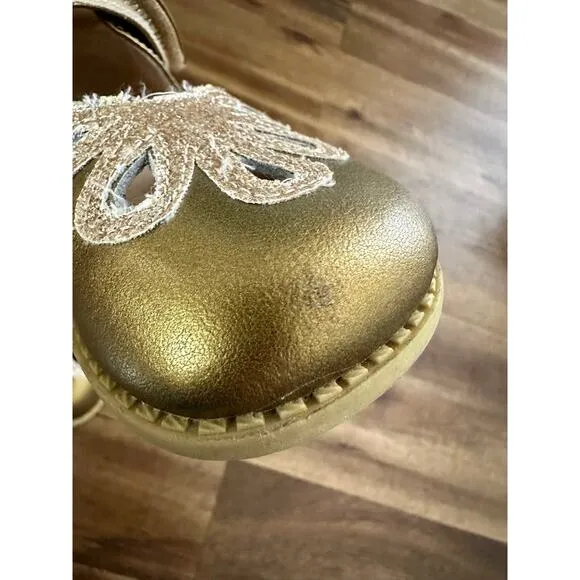 Livie &amp; Luca Gold Metallic Petal Mary Jane Leather Dress Shoes Velcro Girls 7
