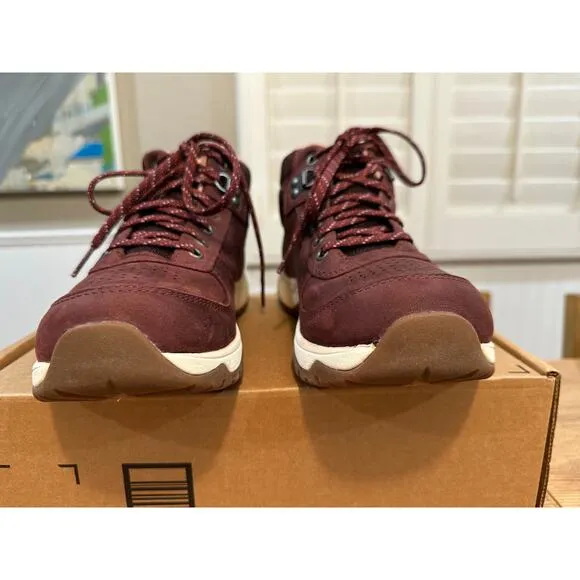 L.L. Bean Womens Trailduster Hiking Boots Burgundy Leather Size 8.5 NWOB Durable