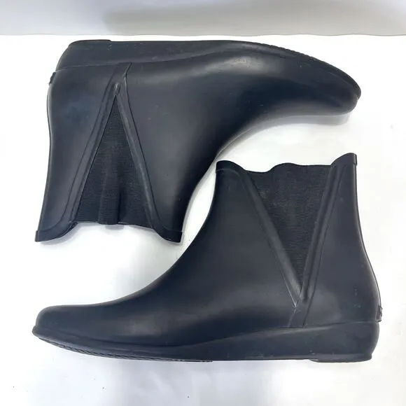 LOEFFLER RANDALL Rain Slip on Chelsea Boots in Black Size 8