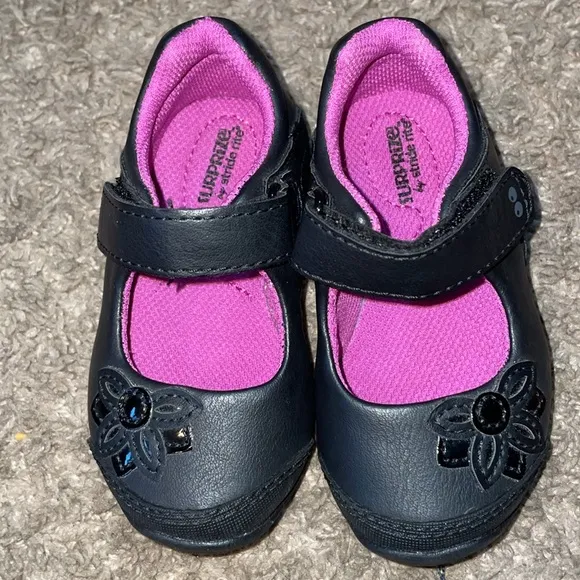 Lot of 7 Baby Girl shoe lot size 5
