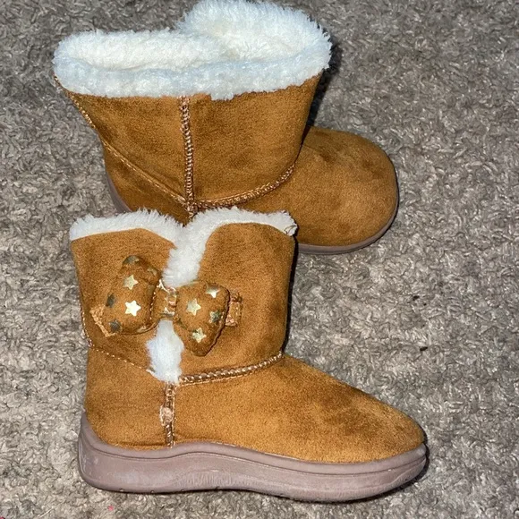 Lot of 7 Baby Girl shoe lot size 5