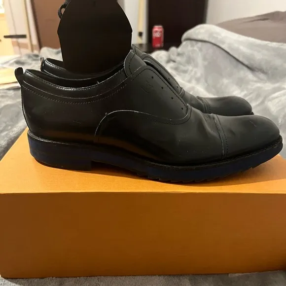 Louis Vuitton Blue Bottom Dress Shoes