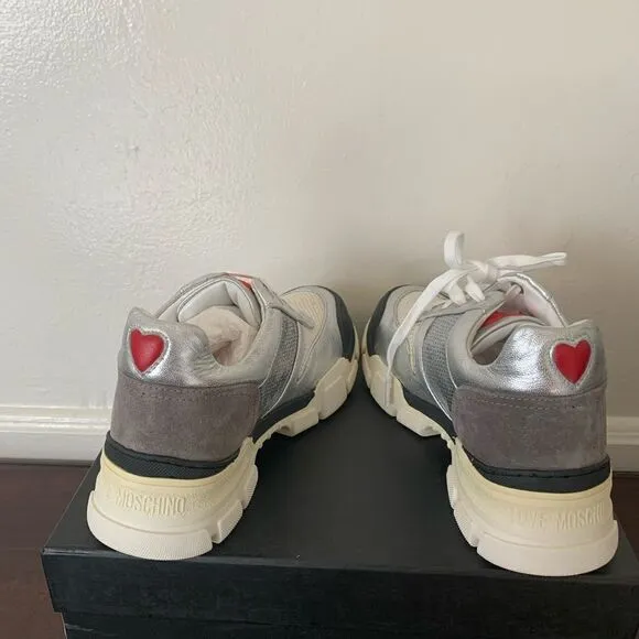 Love Moschino Trekk  leather metallic sneaker
