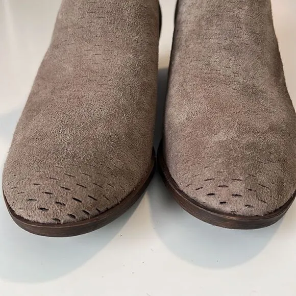Lucky Brand Baley Taupe Leather Suede Slip On Bootie Boots Women's Size 8 NWOB