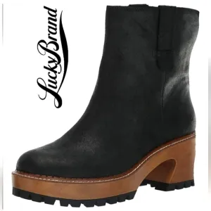 LUCKY BRAND Rhoslyn Nubuck Chelsea Lug Chunky PullOn Ankle Boots NWT