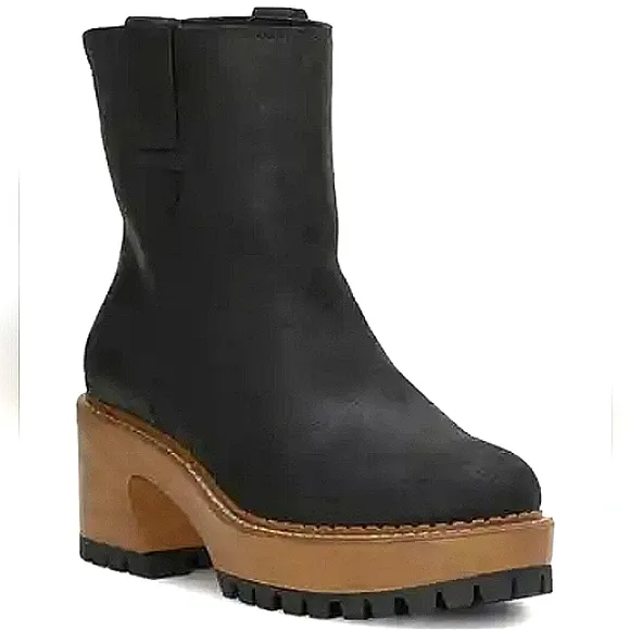 LUCKY BRAND Rhoslyn Nubuck Chelsea Lug Chunky PullOn Ankle Boots NWT