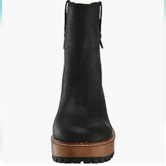LUCKY BRAND Rhoslyn Nubuck Chelsea Lug Chunky PullOn Ankle Boots NWT