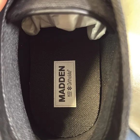 Madden Men's Mcarsten Sneaker- Size 10