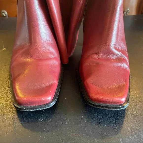 Made in Brazil Leather Burgundy Knee-High Boots. Boho Vintage mid calf size 8M