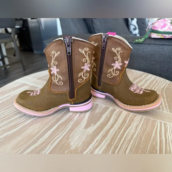 Made in Mexico|Baby girl cowboy leather boots,brown with floral embroidery•••New