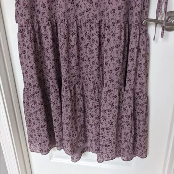 Madewell Long Sleeved Tier Dress in Winter Floral Smoky Lilac!