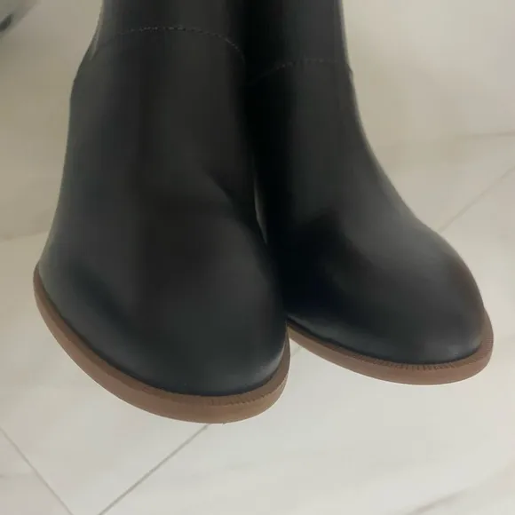 Madewell Rosie Ankle Boots in Black Leather size 8.5 -NWOB