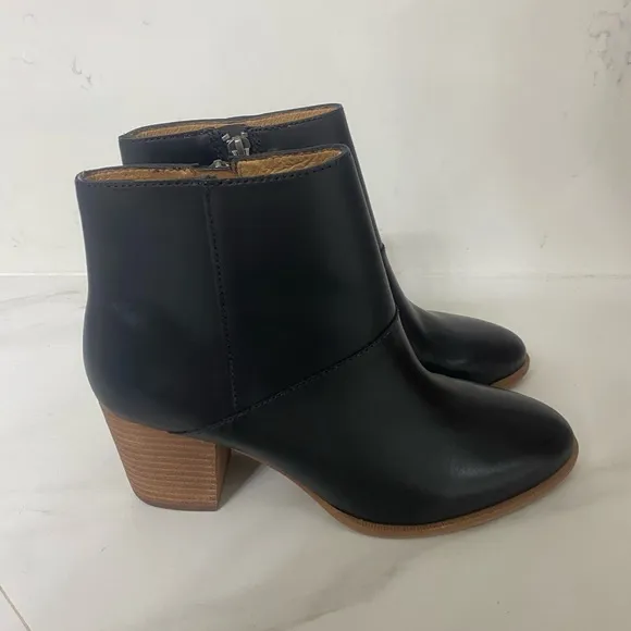 Madewell Rosie Ankle Boots in Black Leather size 8.5 -NWOB