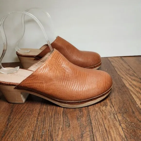 MADEWELL The Ayanna Clog in Lizard Embossed Leather