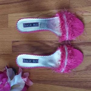Magic Bus Hollywood Rhinestone &amp; Pink Suede Slipper Mules w/ Yarn Detail Size 7