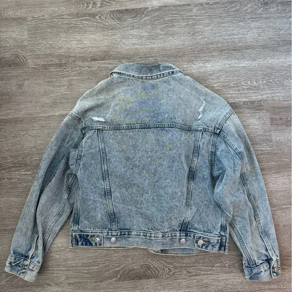 Mango EUC Distressed Denim Jacket Light Wash Relaxed Fit Size S/M Y2K Jeans