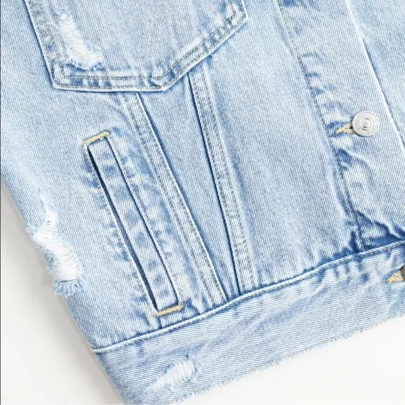 Mango EUC Distressed Denim Jacket Light Wash Relaxed Fit Size S/M Y2K Jeans