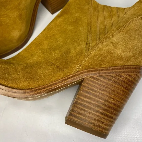 Marc Fisher Gadri Pointed Toe Ankle Boots Size 9.5 New