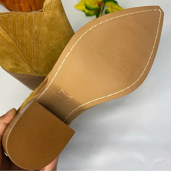 Marc Fisher Gadri Pointed Toe Ankle Boots Size 9.5 New