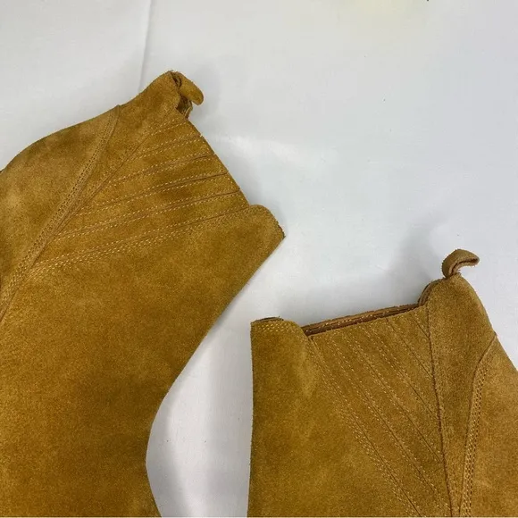 Marc Fisher Gadri Pointed Toe Ankle Boots Size 9.5 New