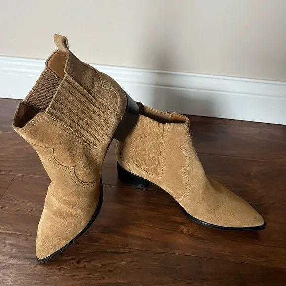 Marc Fisher Tan Suede Yohani Ankle Boots-Size 9