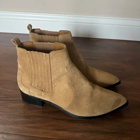 Marc Fisher Tan Suede Yohani Ankle Boots-Size 9