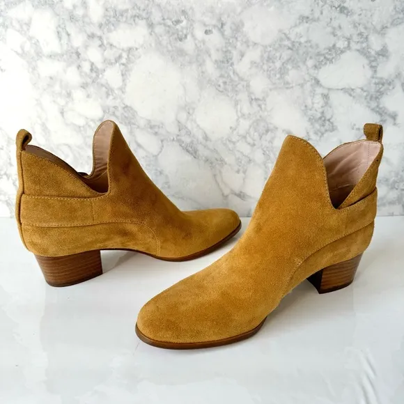 Marc Jacobs Camel Suede Ginger Interlock Ankle Boots Size 40/10 US