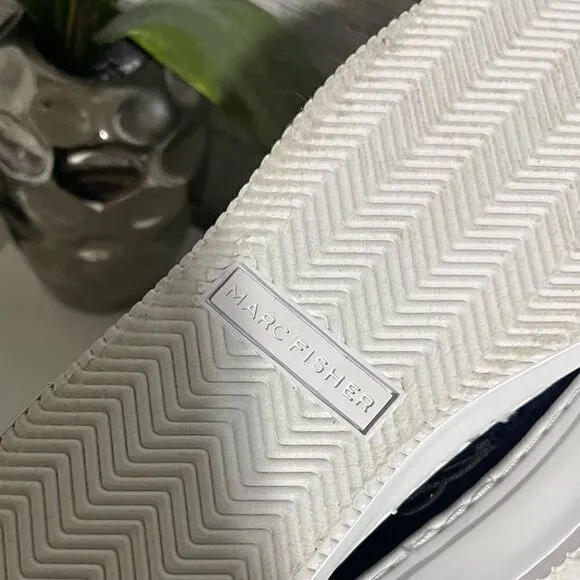 Marc Fisher | slip on sneakers